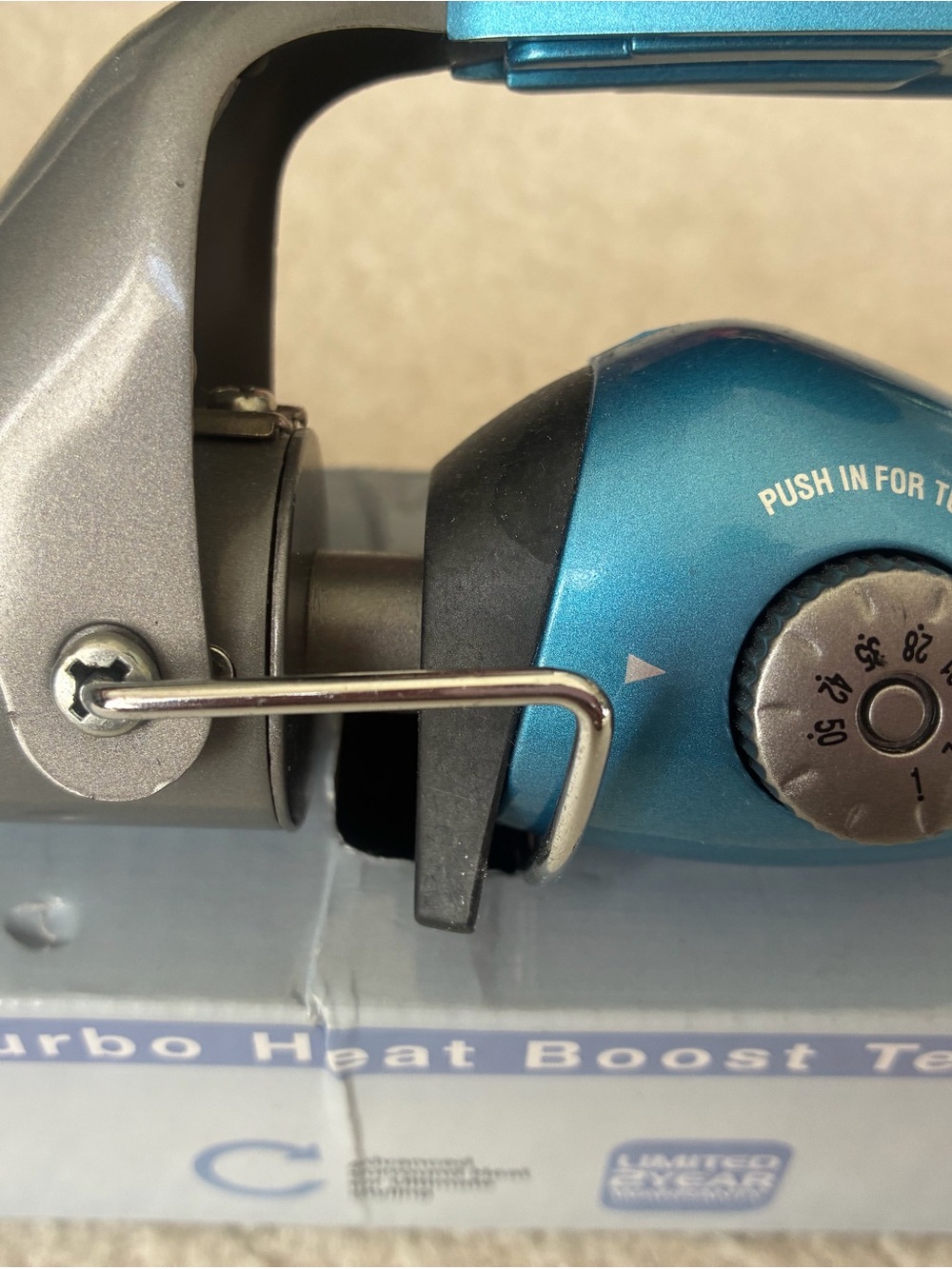 StylissPRO Nano Titanium 1.25" Curling Iron in Teal - Picture 3 of 5